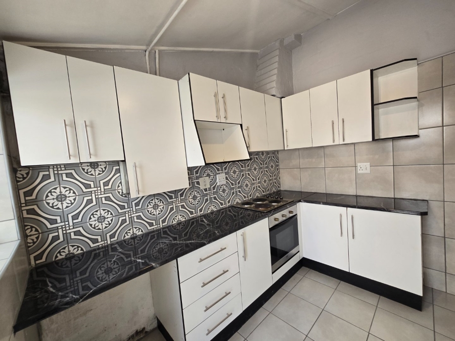 3 Bedroom Property for Sale in Steenberg Western Cape